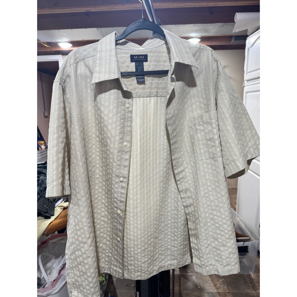 Axcess a Claiborne Company Mens XL Tan Striped Short Sleeve Button Down Shirt